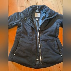 Size 6 Obermeyer women's Ski / Winter jacket